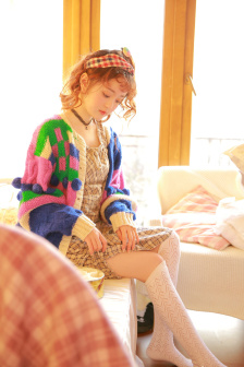 学校体检要用手扒开前面吗